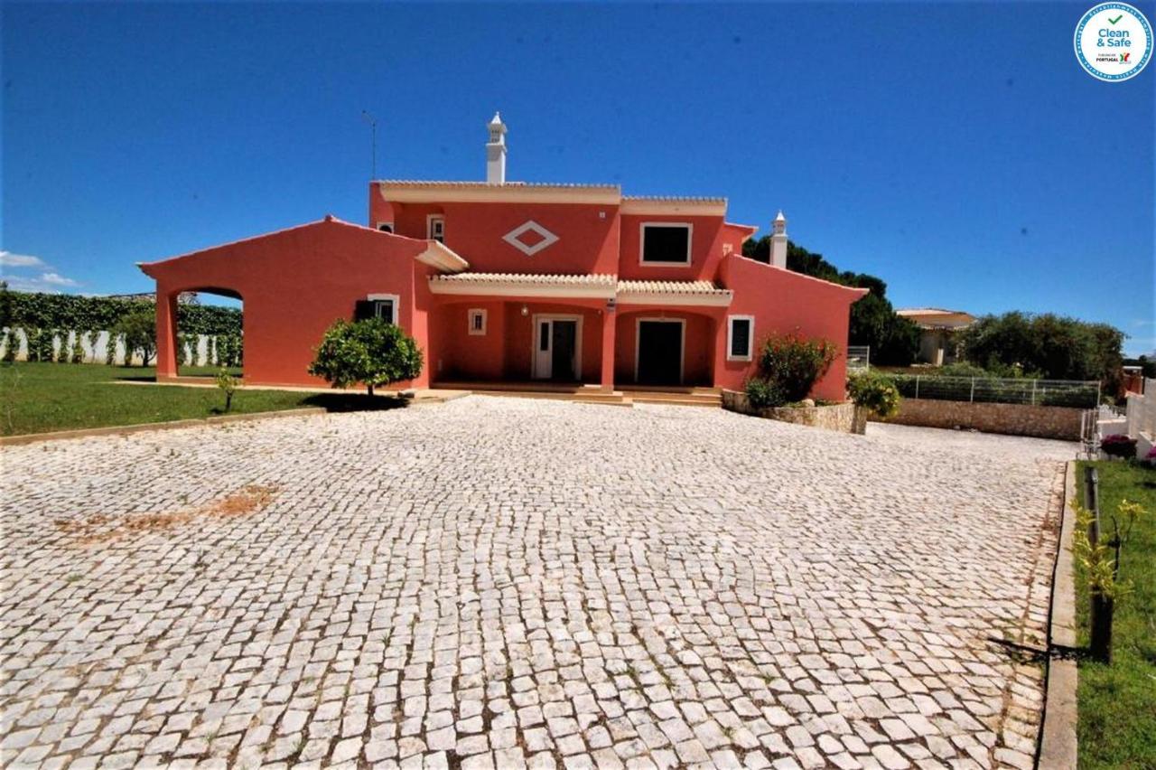 Villa Mikael - Free Wi-Fi - Aircon - Private Pool By Bedzy Albufeira Dış mekan fotoğraf