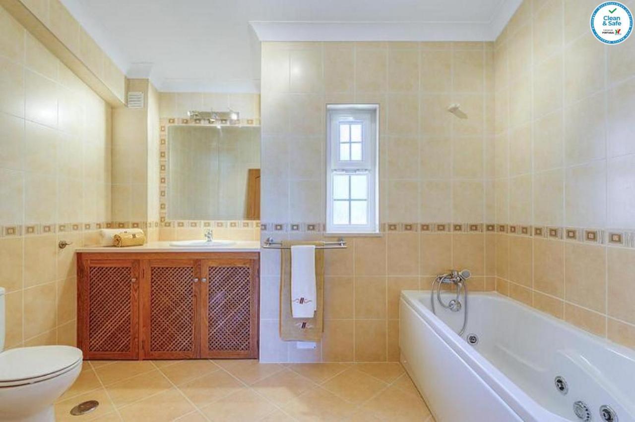 Villa Mikael - Free Wi-Fi - Aircon - Private Pool By Bedzy Albufeira Dış mekan fotoğraf